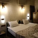 酒店 Cappadocia Balloon House 2*