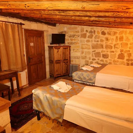 Cappadocia Balloon House Hotel 2*