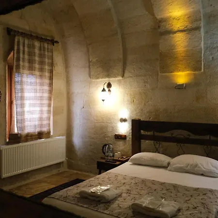 Cappadocia Balloon House Hotel 2*
