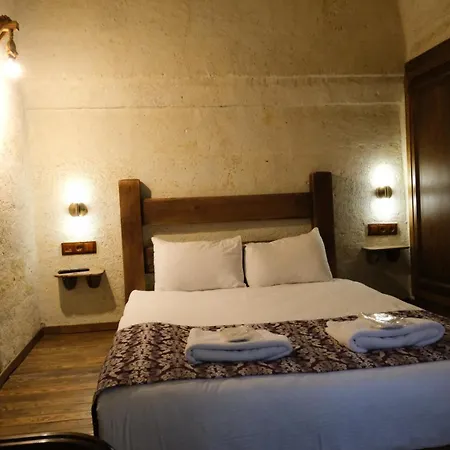Cappadocia Balloon House 2* ウルギュップ