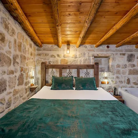 Szálloda Cappadocia Balloon House 2*
