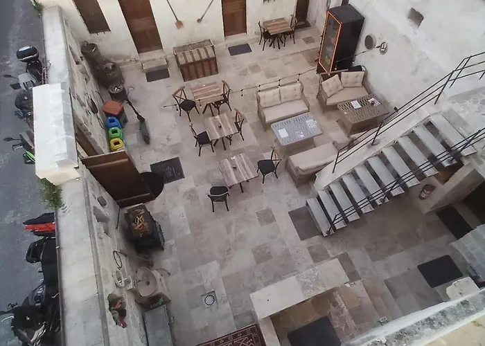 酒店 Cappadocia Balloon House 于尔居普