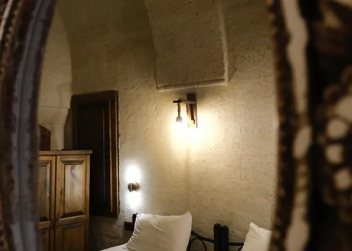 酒店 Cappadocia Balloon House 于尔居普