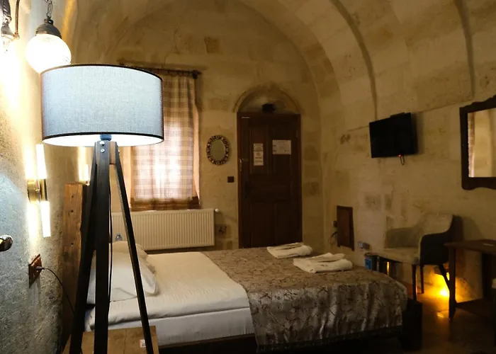 Cappadocia Balloon House 酒店 于尔居普