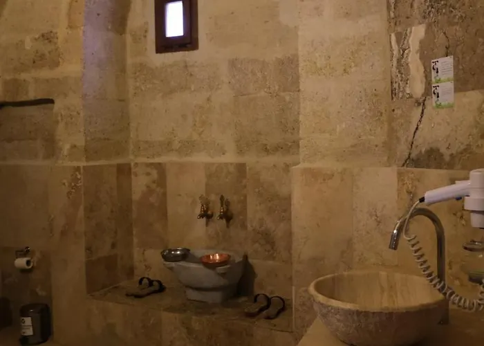 酒店 Cappadocia Balloon House 于尔居普