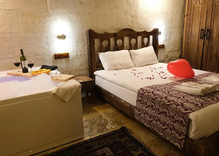 酒店 Cappadocia Balloon House 于尔居普